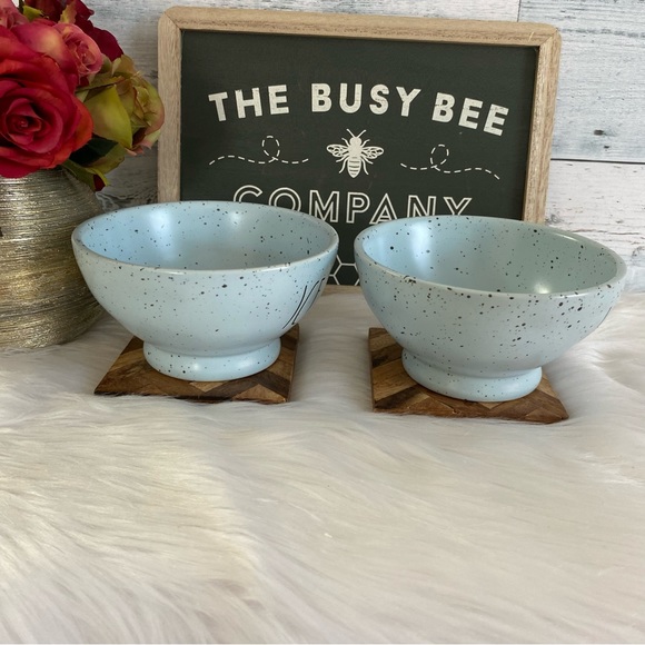 Rae Dunn ICE CREAM Speckled Bowls - Picture 5 of 6